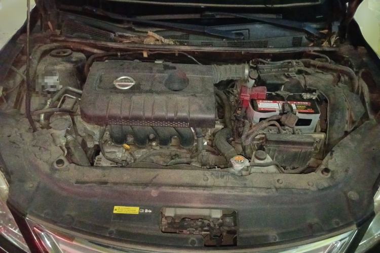 Used Nissan Sylphy 2014 1.6XV CVT Deluxe Edition Engine Bay