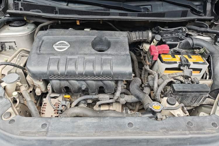 Used Nissan Sylphy 2014 1.6XV CVT Deluxe Edition Engine Bay