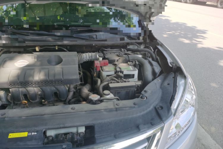 Used Nissan Sylphy 2014 1.6XV CVT Deluxe Edition Engine Bay Left