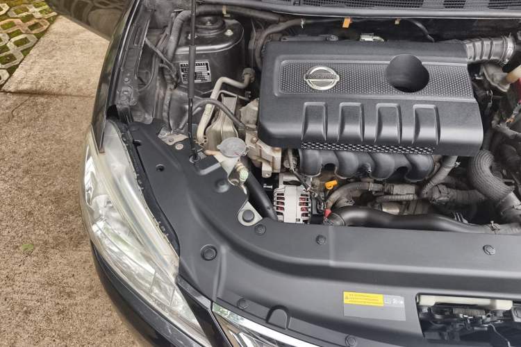 Used Nissan Sylphy 2014 1.6XV CVT Deluxe Edition Engine Bay Right