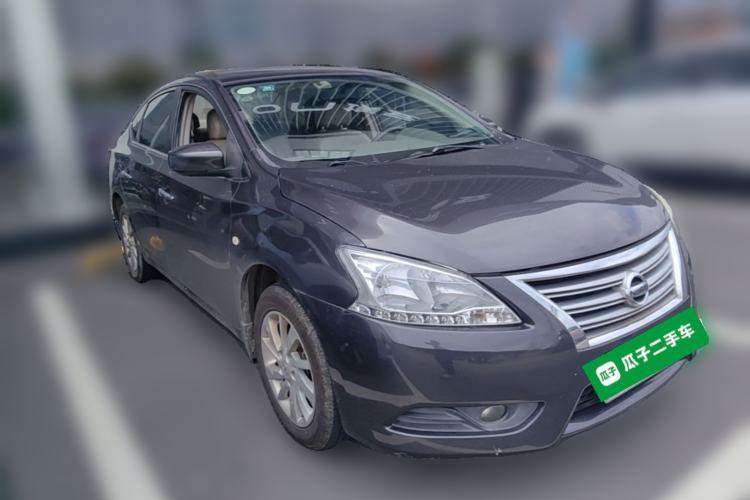 Used Nissan Sylphy 2014 1.6XV CVT Deluxe Edition Front Right 45 Deg