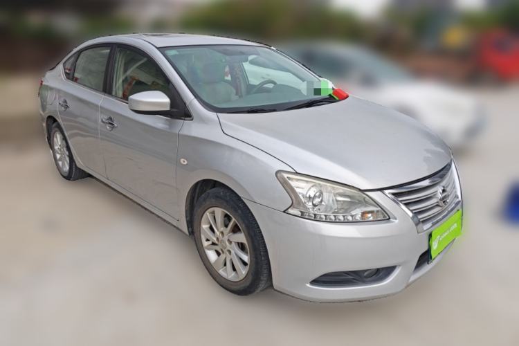 Used Nissan Sylphy 2014 1.6XV CVT Deluxe Edition Front Right 45 Deg