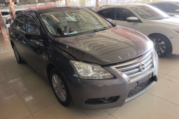 Used Nissan Sylphy 2014 1.6XV CVT Deluxe Edition Front Right 45 Deg