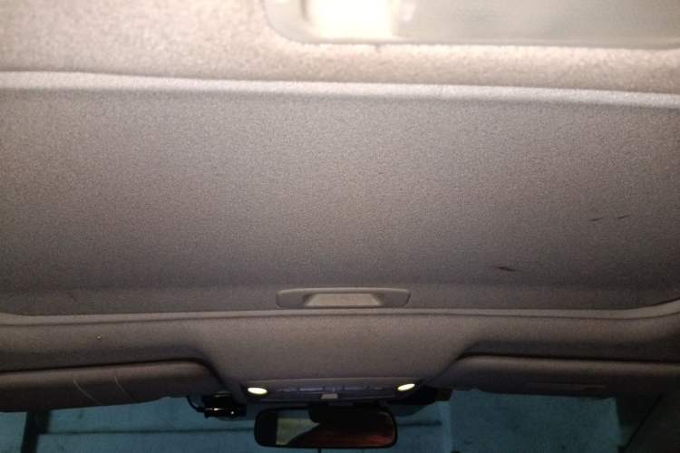 Used Nissan Sylphy 2014 1.6XV CVT Deluxe Edition Headliner