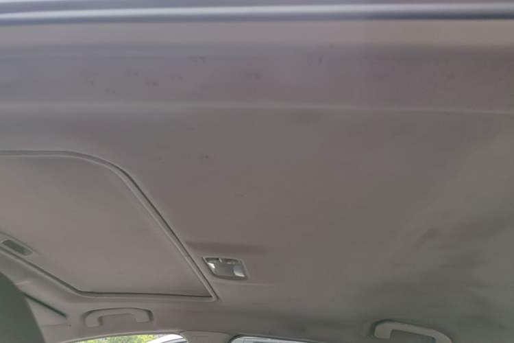 Used Nissan Sylphy 2014 1.6XV CVT Deluxe Edition Headliner