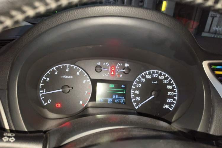 Used Nissan Sylphy 2014 1.6XV CVT Deluxe Edition Instrument Cluster