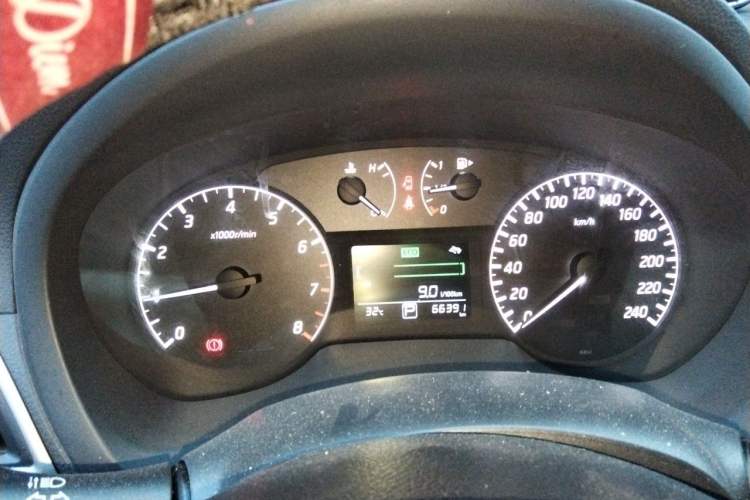 Used Nissan Sylphy 2014 1.6XV CVT Deluxe Edition Instrument Cluster