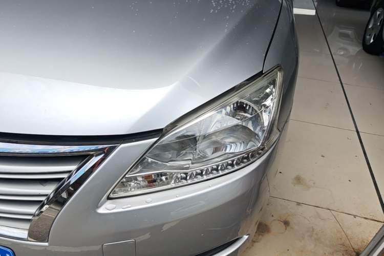 Used Nissan Sylphy 2014 1.6XV CVT Deluxe Edition Left Front Headlight