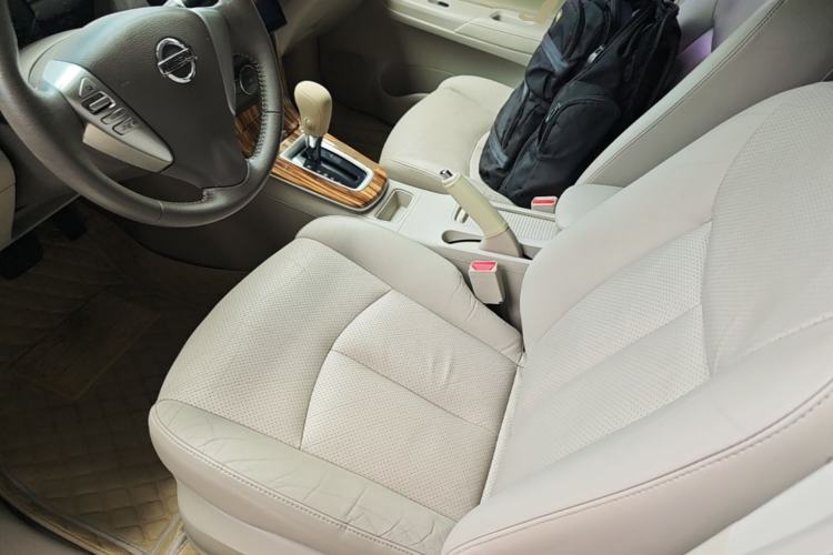 Used Nissan Sylphy 2014 1.6XV CVT Deluxe Edition Left Front Seat