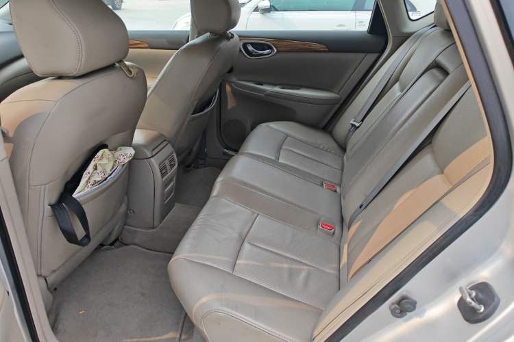 Used Nissan Sylphy 2014 1.6XV CVT Deluxe Edition Left Rear Seat