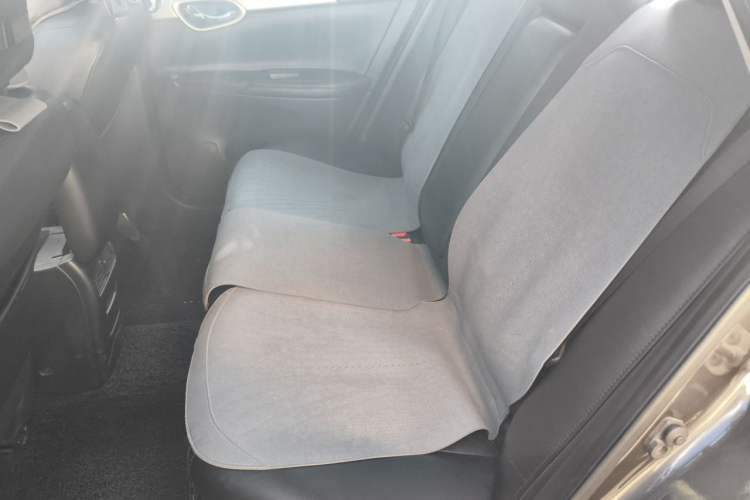 Used Nissan Sylphy 2014 1.6XV CVT Deluxe Edition Left Rear Seat