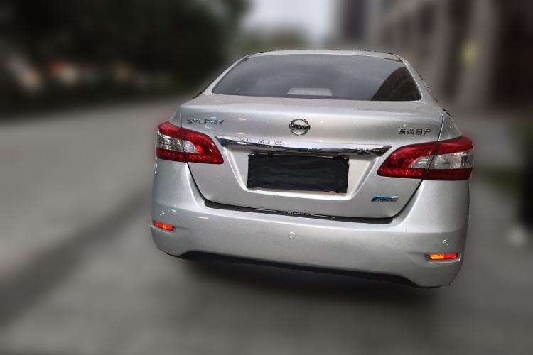 Used Nissan Sylphy 2014 1.6XV CVT Deluxe Edition Rear