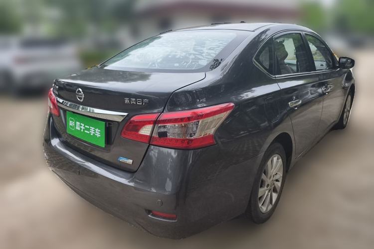 Used Nissan Sylphy 2014 1.6XV CVT Deluxe Edition Rear Right 45 Deg