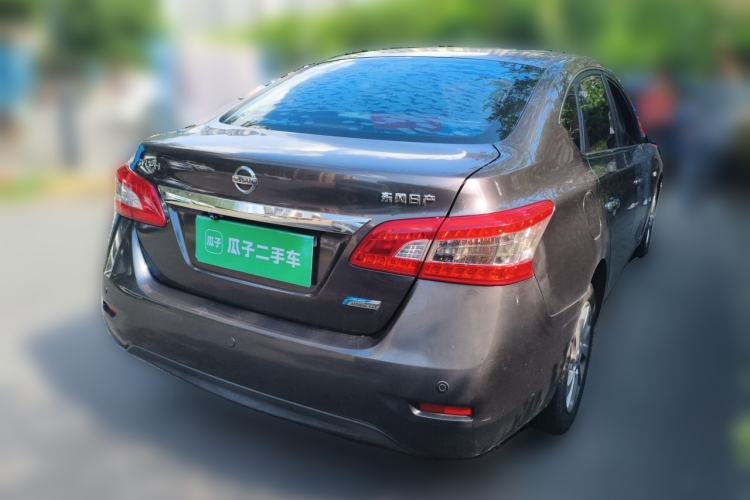 Used Nissan Sylphy 2014 1.6XV CVT Deluxe Edition Rear Right 45 Deg