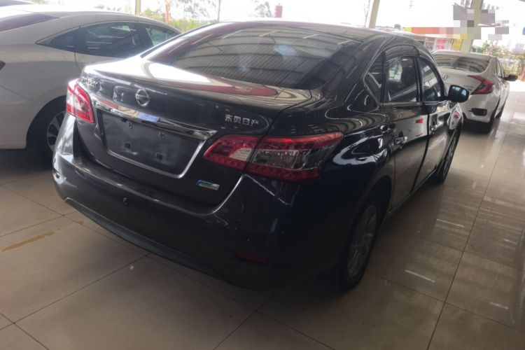 Used Nissan Sylphy 2014 1.6XV CVT Deluxe Edition Rear Right 45 Deg