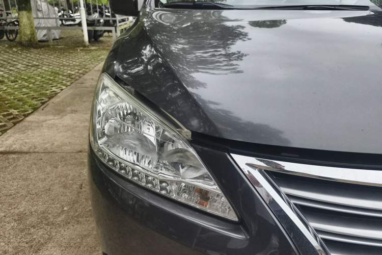 Used Nissan Sylphy 2014 1.6XV CVT Deluxe Edition Right Front Headlight