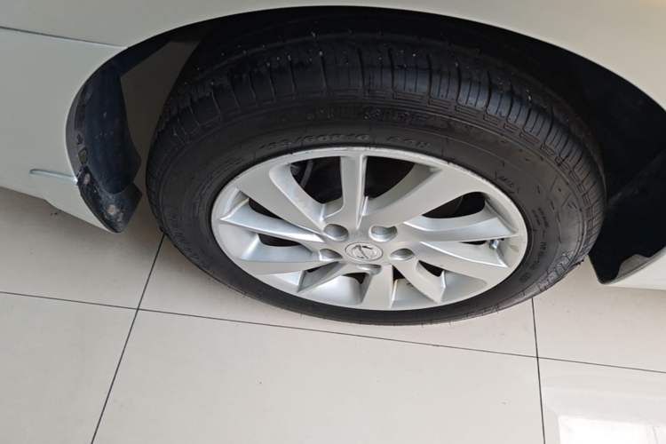 Used Nissan Sylphy 2014 1.6XV CVT Deluxe Edition Right Rear Wheel Hub