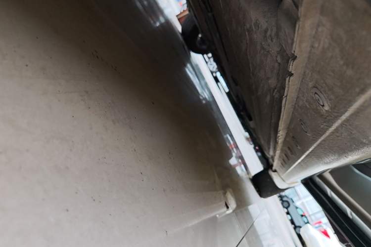 Used Nissan Sylphy 2014 1.6XV CVT Deluxe Edition Right Side Sill