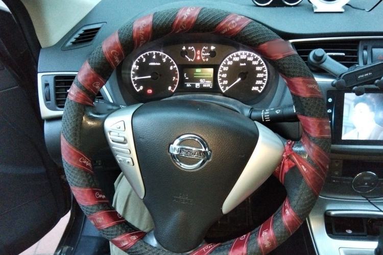 Used Nissan Sylphy 2014 1.6XV CVT Deluxe Edition Steering Wheel