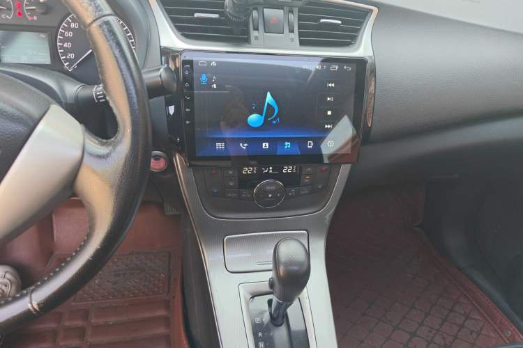 Used Nissan Sylphy 2014 1.6XV CVT Deluxe Edition Audio And AC Panel