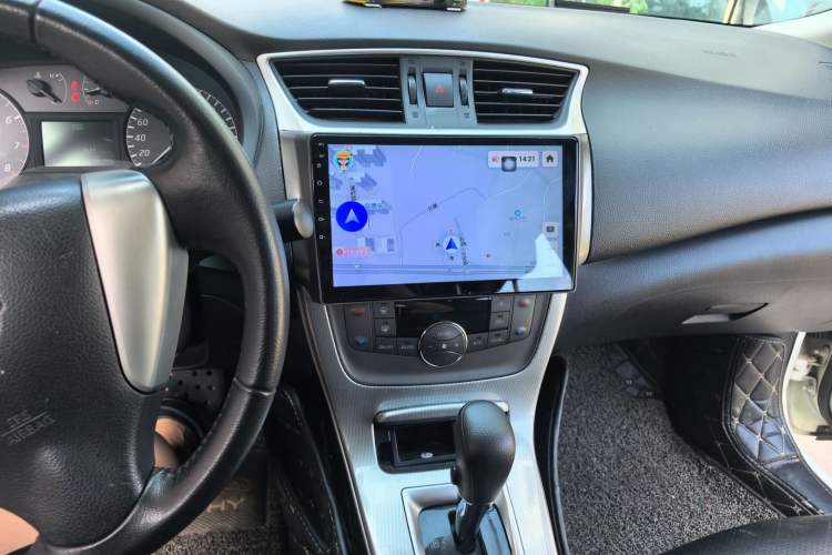 Used Nissan Sylphy 2014 1.6XV CVT Deluxe Edition Audio And AC Panel