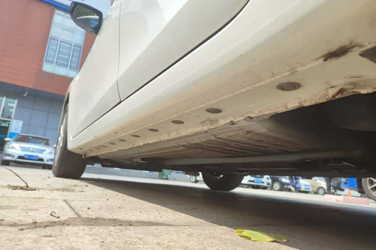 Used Nissan Sylphy 2014 1.6XV CVT Deluxe Edition Chassis Rear Left