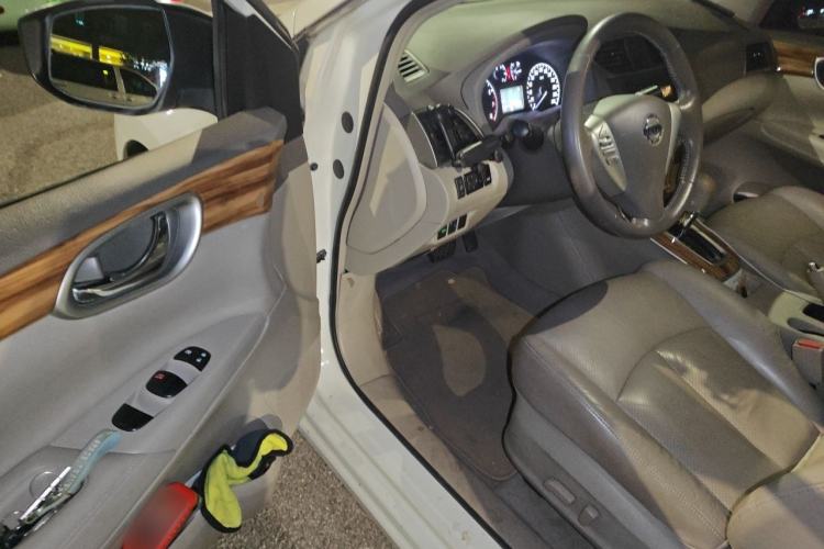 Used Nissan Sylphy 2014 1.6XV CVT Deluxe Edition Driver Seat