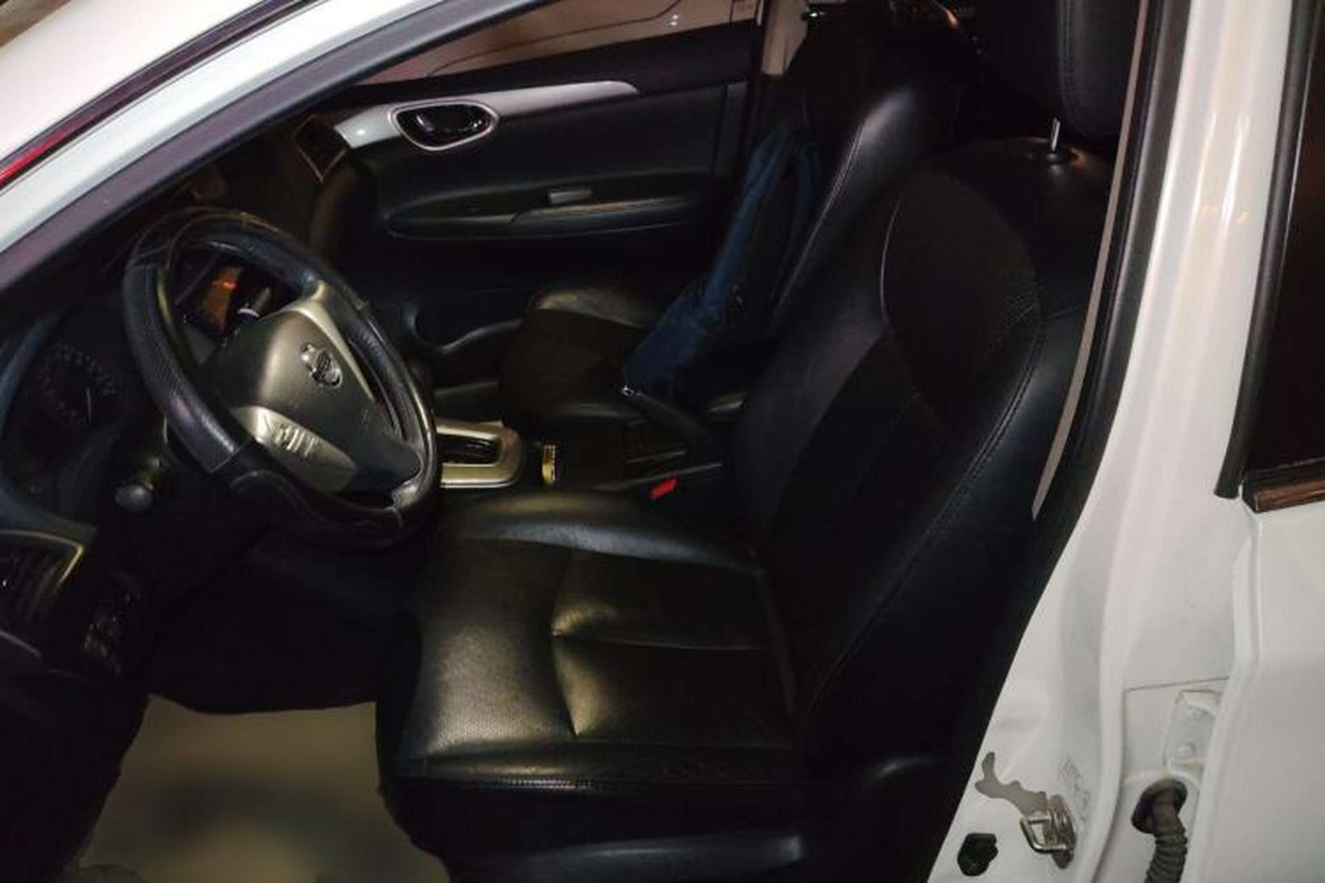 Used Nissan Sylphy 2014 1.6XV CVT Deluxe Edition Driver Seat