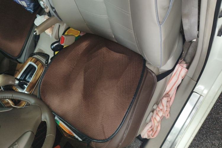 Used Nissan Sylphy 2014 1.6XV CVT Deluxe Edition Driver Seat