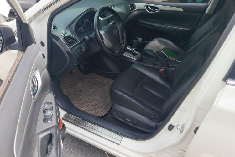 Used Nissan Sylphy 2014 1.6XV CVT Deluxe Edition Driver Seat
