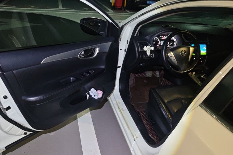 Used Nissan Sylphy 2014 1.6XV CVT Deluxe Edition Driver Seat