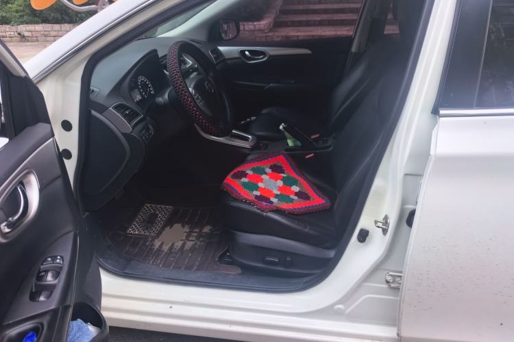 Used Nissan Sylphy 2014 1.6XV CVT Deluxe Edition Driver Seat