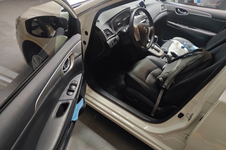 Used Nissan Sylphy 2014 1.6XV CVT Deluxe Edition Driver Seat