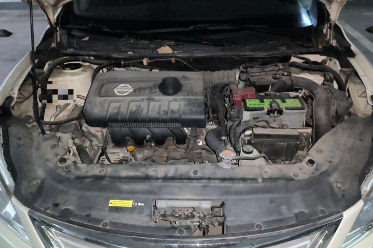 Used Nissan Sylphy 2014 1.6XV CVT Deluxe Edition Engine Bay