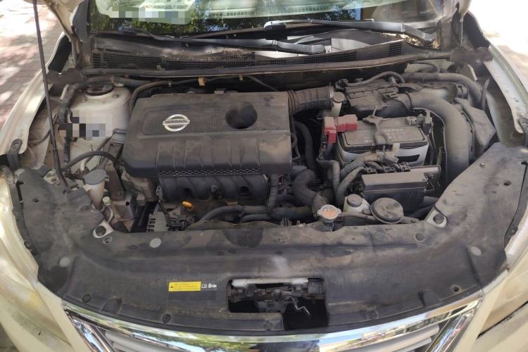 Used Nissan Sylphy 2014 1.6XV CVT Deluxe Edition Engine Bay