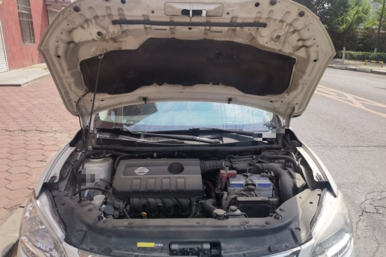 Used Nissan Sylphy 2014 1.6XV CVT Deluxe Edition Engine Bay