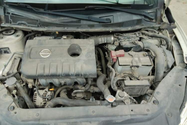 Used Nissan Sylphy 2014 1.6XV CVT Deluxe Edition Engine Bay