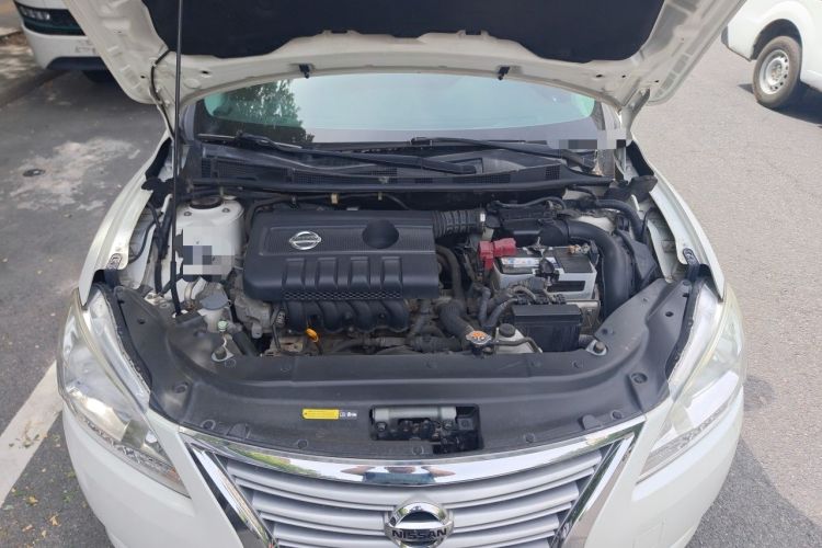 Used Nissan Sylphy 2014 1.6XV CVT Deluxe Edition Engine Bay