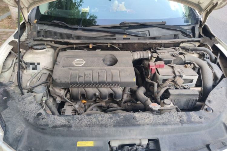 Used Nissan Sylphy 2014 1.6XV CVT Deluxe Edition Engine Bay
