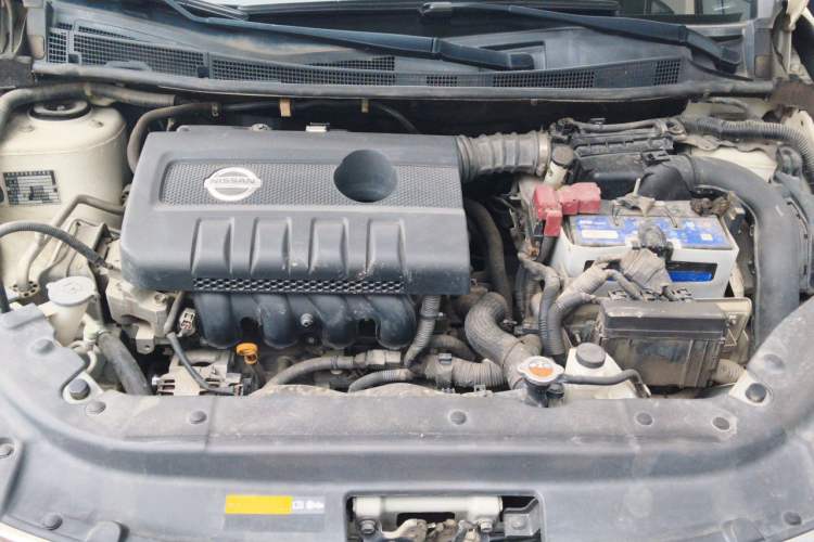 Used Nissan Sylphy 2014 1.6XV CVT Deluxe Edition Engine Bay