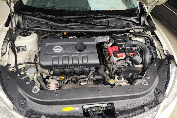 Used Nissan Sylphy 2014 1.6XV CVT Deluxe Edition Engine Bay