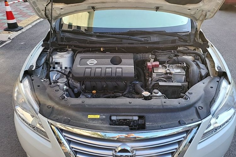 Used Nissan Sylphy 2014 1.6XV CVT Deluxe Edition Engine Bay
