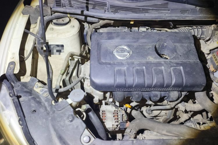 Used Nissan Sylphy 2014 1.6XV CVT Deluxe Edition Engine Bay Right