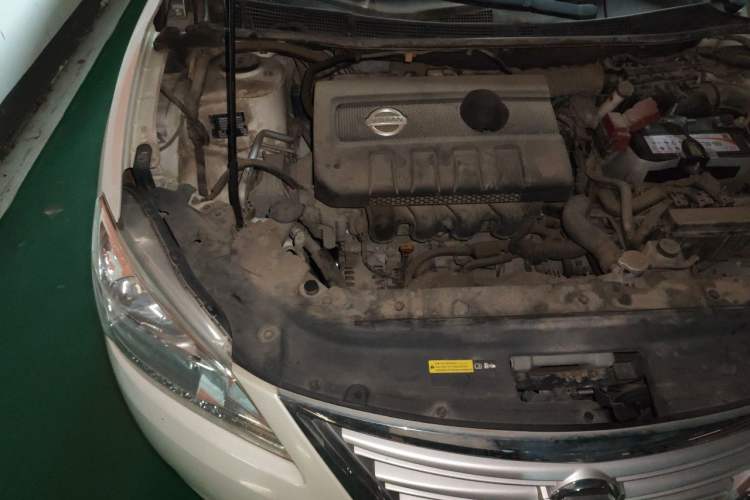 Used Nissan Sylphy 2014 1.6XV CVT Deluxe Edition Engine Bay Right