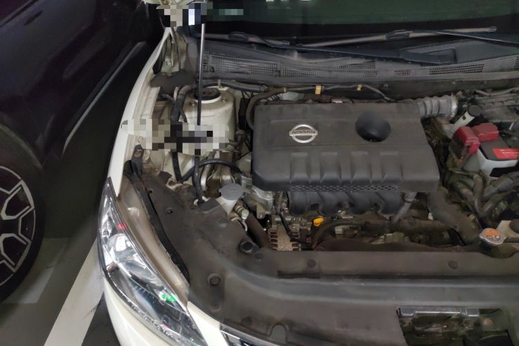 Used Nissan Sylphy 2014 1.6XV CVT Deluxe Edition Engine Bay Right