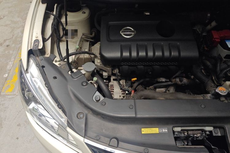 Used Nissan Sylphy 2014 1.6XV CVT Deluxe Edition Engine Bay Right