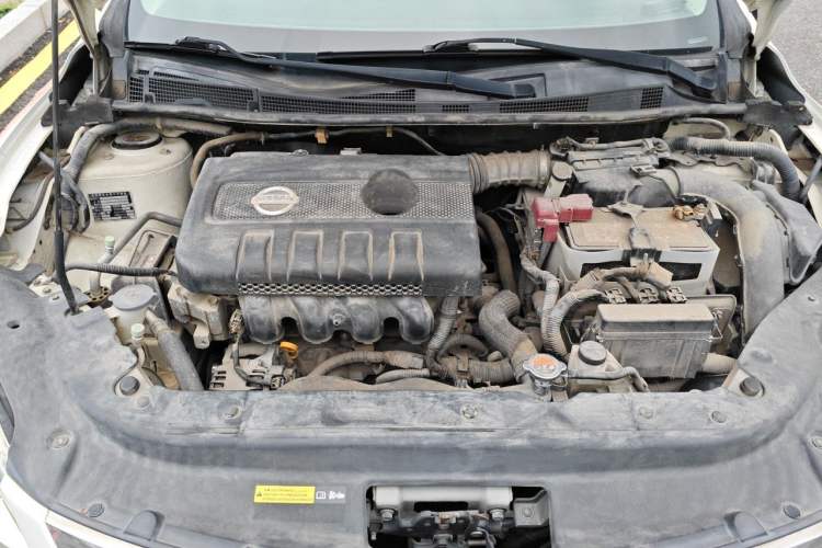 Used Nissan Sylphy 2014 1.6XV CVT Deluxe Edition Engine Bay