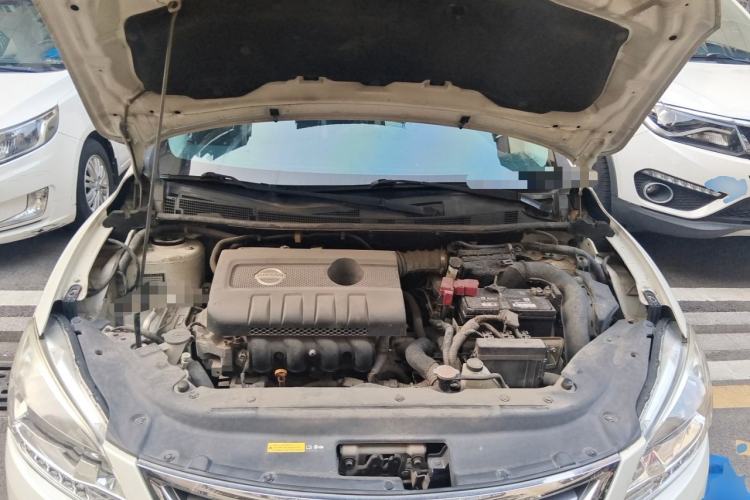 Used Nissan Sylphy 2014 1.6XV CVT Deluxe Edition Engine Bay