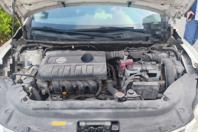 Used Nissan Sylphy 2014 1.6XV CVT Deluxe Edition Engine Bay