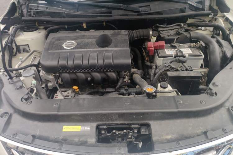 Used Nissan Sylphy 2014 1.6XV CVT Deluxe Edition Engine Bay